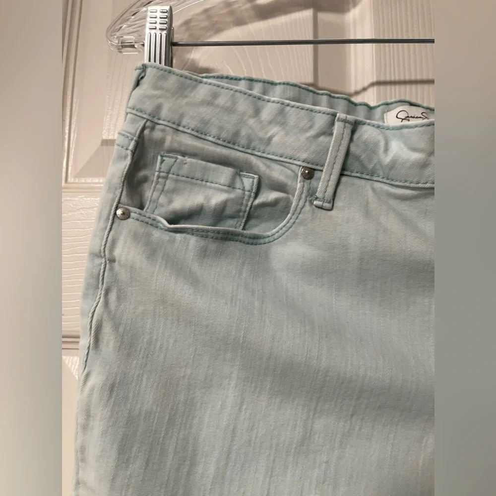 JESSICA SIMPSON Rolled Crop Light Blue/Green Jeans Size 14/32 - Picture 4 of 8